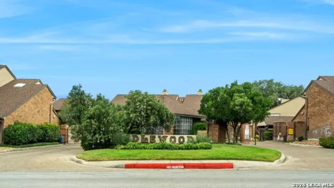 3605 Hidden Dr. #A6