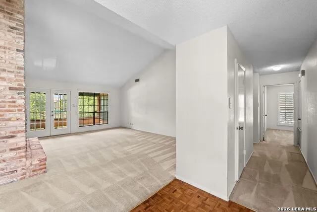 3605 Hidden Dr. #A6 San Antonio, TX 78217