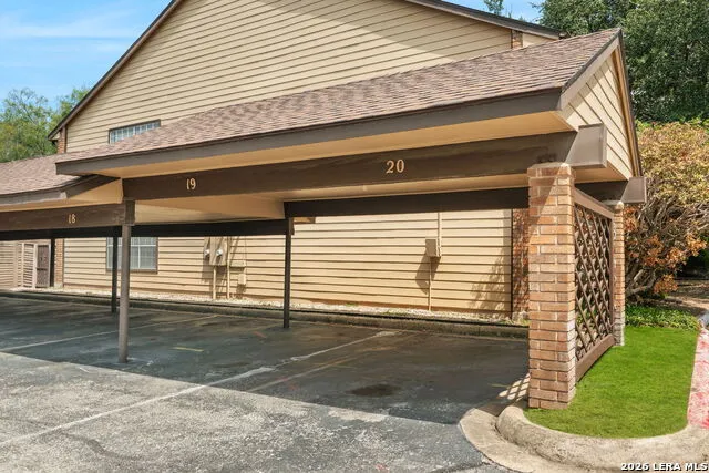 3605 Hidden Dr. #A6 San Antonio, TX 78217