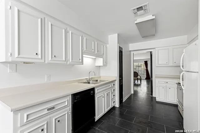 7926 Broadway #301 San Antonio, TX 78209