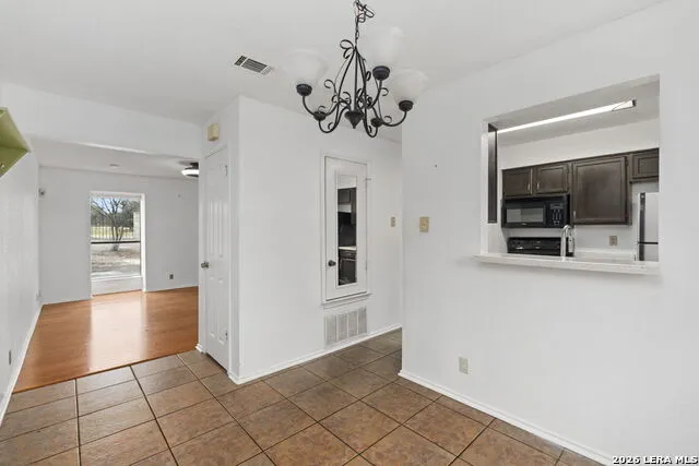 4949 Hamilton Wolfe #4101 San Antonio, TX 78229