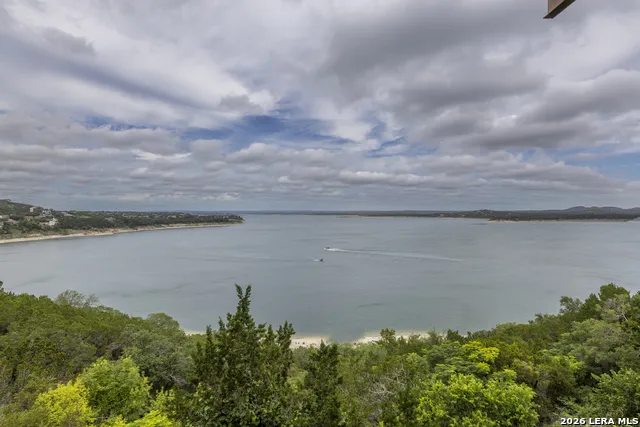 1601 LARSON DR #UNIT 2 Canyon Lake, TX 78133
