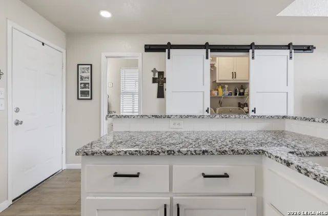 1601 LARSON DR #UNIT 2 Canyon Lake, TX 78133