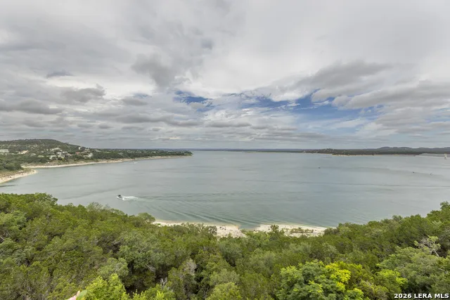 1601 LARSON DR #UNIT 2 Canyon Lake, TX 78133