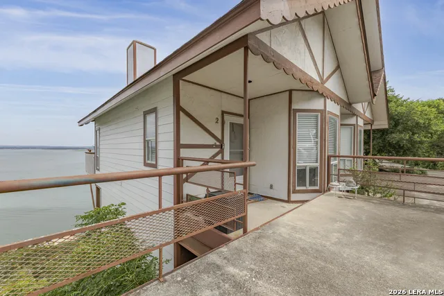 1601 LARSON DR #UNIT 2 Canyon Lake, TX 78133