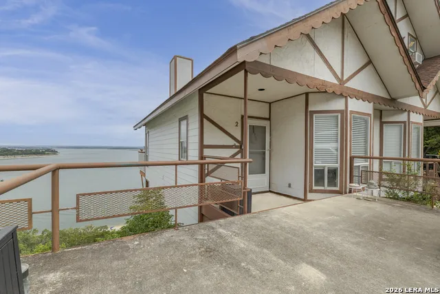 1601 LARSON DR #UNIT 2 Canyon Lake, TX 78133
