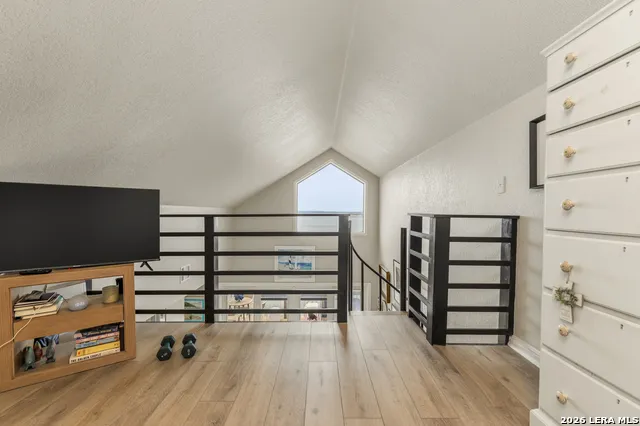 1601 LARSON DR #UNIT 2 Canyon Lake, TX 78133