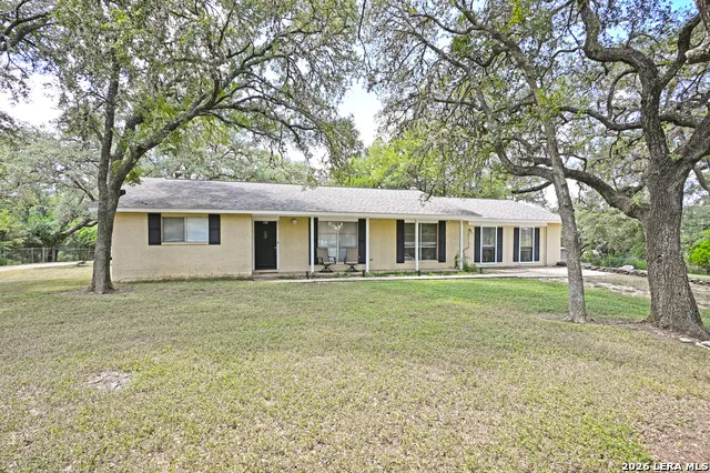 321 HIGH LOW DR New Braunfels, TX 78132