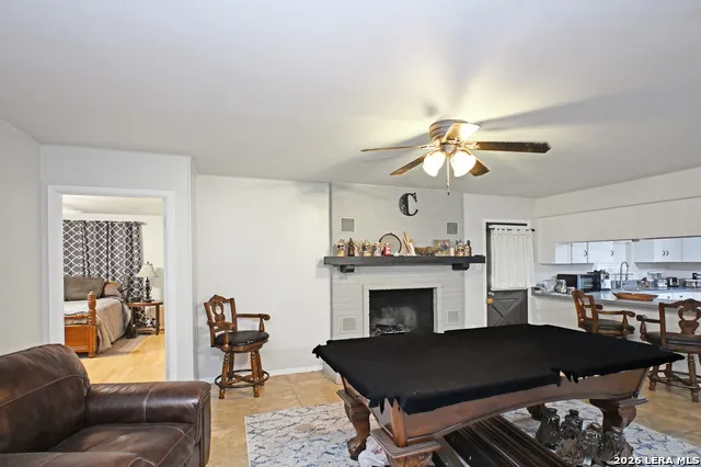 321 HIGH LOW DR New Braunfels, TX 78132