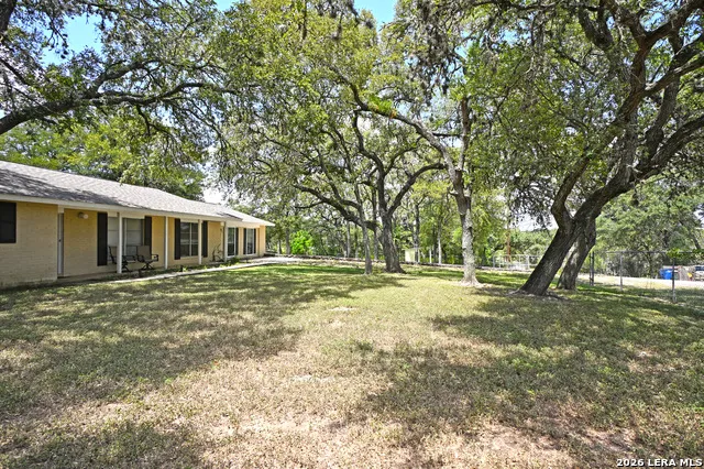321 HIGH LOW DR New Braunfels, TX 78132