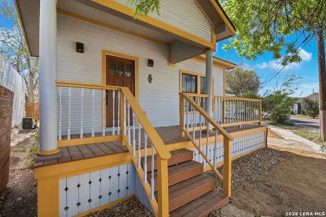 608 Labor San Antonio, TX 78210