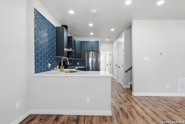 608 Labor San Antonio, TX 78210