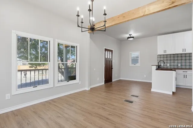 608 Labor San Antonio, TX 78210