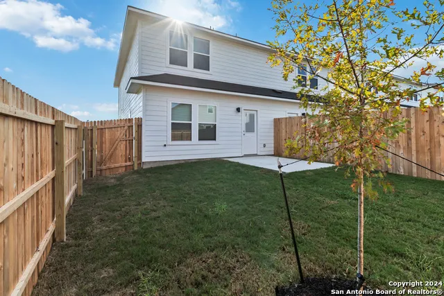 3944 ABBOTT PASS St Hedwig, TX 78152
