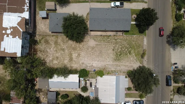 246 COMAL ST Eagle Pass, TX 78852