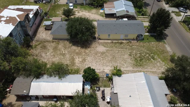 246 COMAL ST Eagle Pass, TX 78852