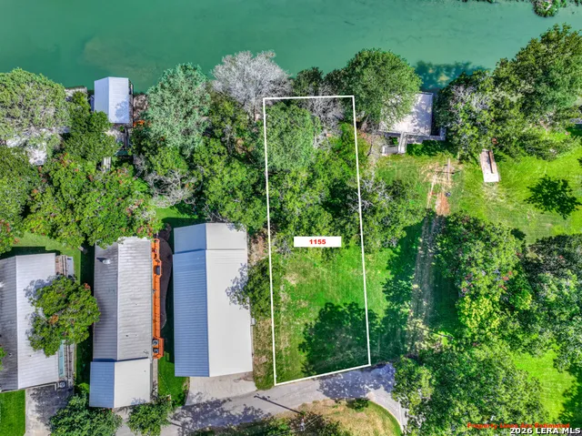 1155 Ethel Seguin, TX 78155