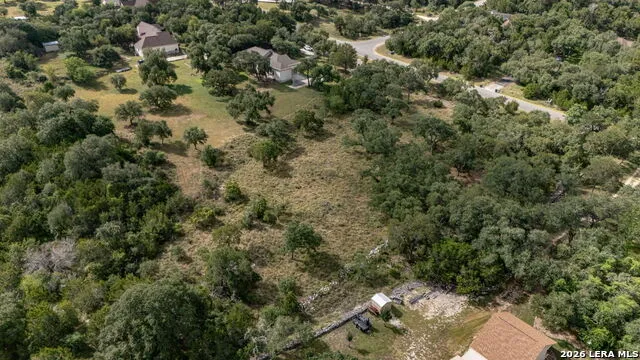 225 SHADY HOLW New Braunfels, TX 78132