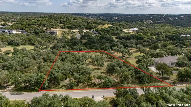 225 SHADY HOLW New Braunfels, TX 78132