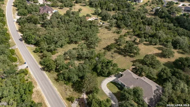 225 SHADY HOLW New Braunfels, TX 78132