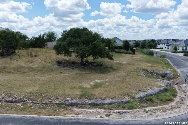 533 HANNAH LN Boerne, TX 78006