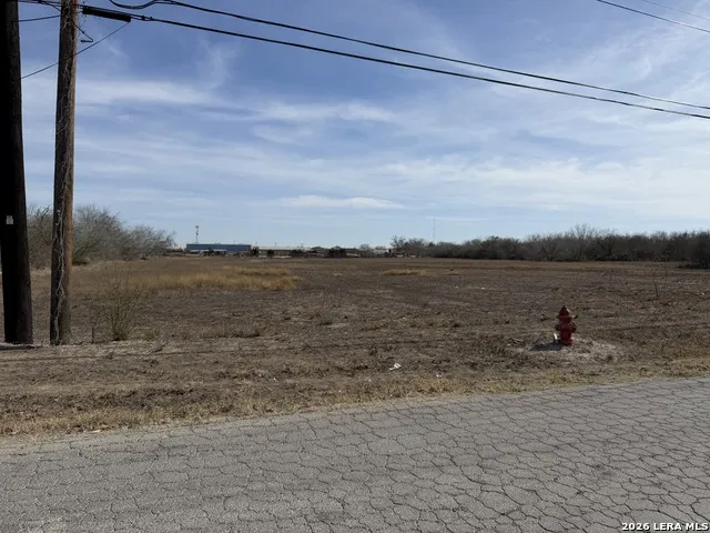 0 Burleson St George West, TX 78022