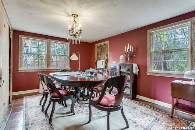 231 E Sunset San Antonio, TX 78209