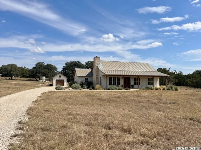 2110 Phantom Rider Trl Spring Branch, TX 78070