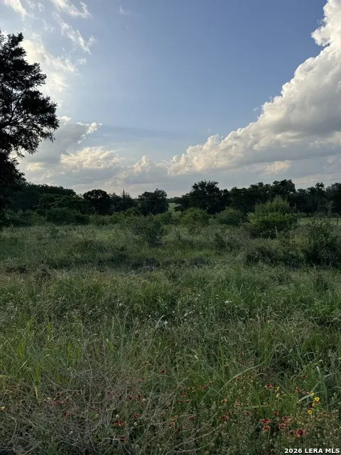 920 Mills Way Seguin, TX 78155