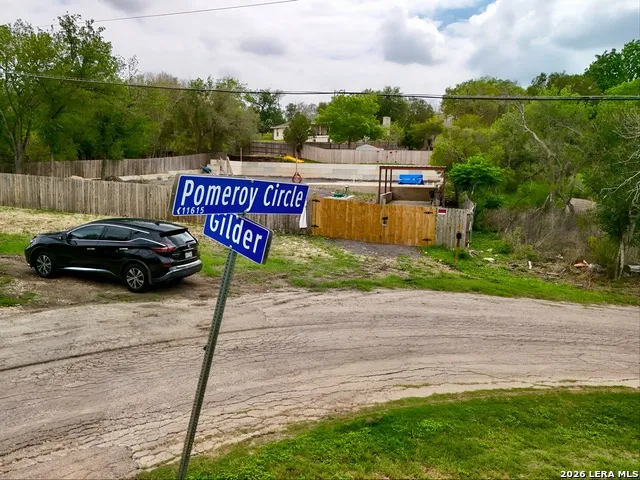 6514 Gilder San Antonio, TX 78233