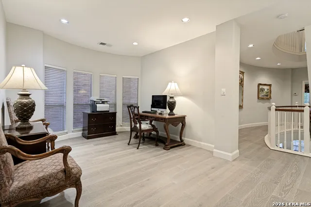 145 ELIZABETH RD Alamo Heights, TX 78209