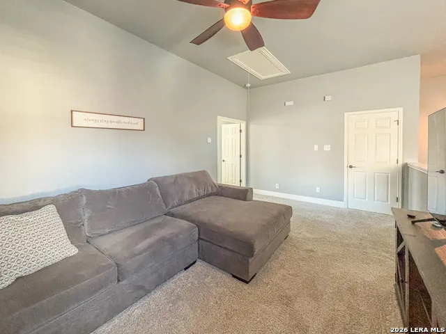 8250 Cruiseship Bay Unit 903 San Antonio, TX 78255