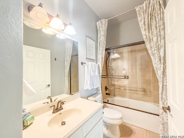 8250 Cruiseship Bay Unit 903 San Antonio, TX 78255