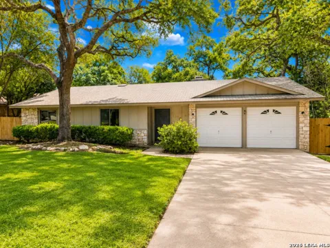 8726 Timberbriar