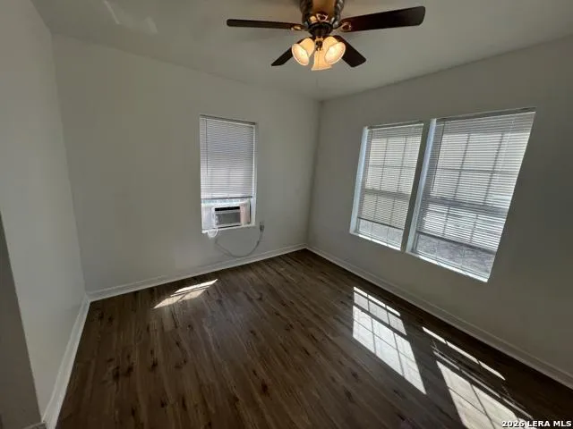 3631 W SALINAS ST San Antonio, TX 78207
