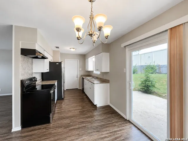 206 Balboa Drive Universal City, TX 78148