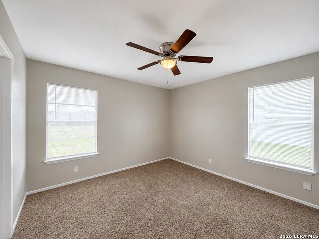 206 Balboa Drive Universal City, TX 78148