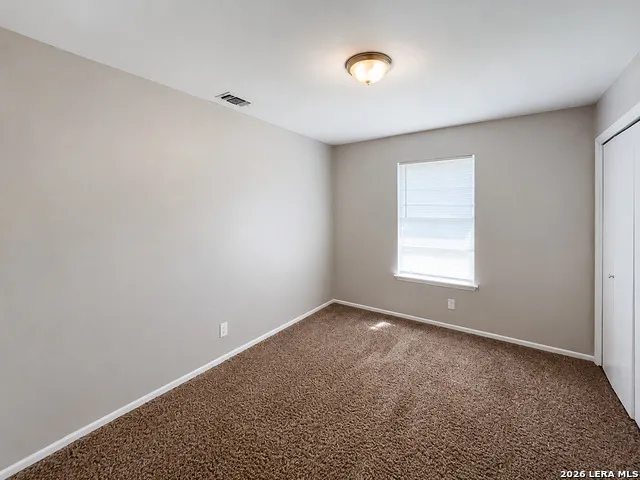 206 Balboa Drive Universal City, TX 78148
