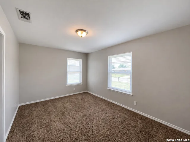 206 Balboa Drive Universal City, TX 78148