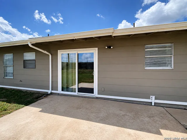 206 Balboa Drive Universal City, TX 78148
