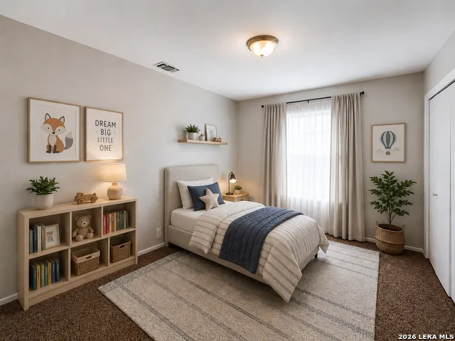 206 Balboa Drive Universal City, TX 78148