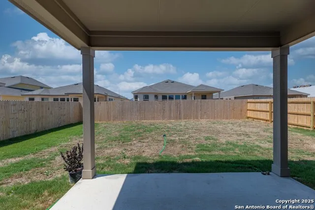 1120 Eagle Crossing Seguin, TX 78155