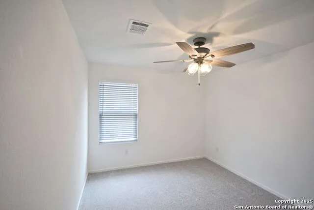 446 PAYTON PL Marion, TX 78124
