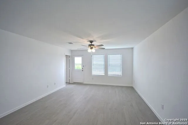 446 PAYTON PL Marion, TX 78124