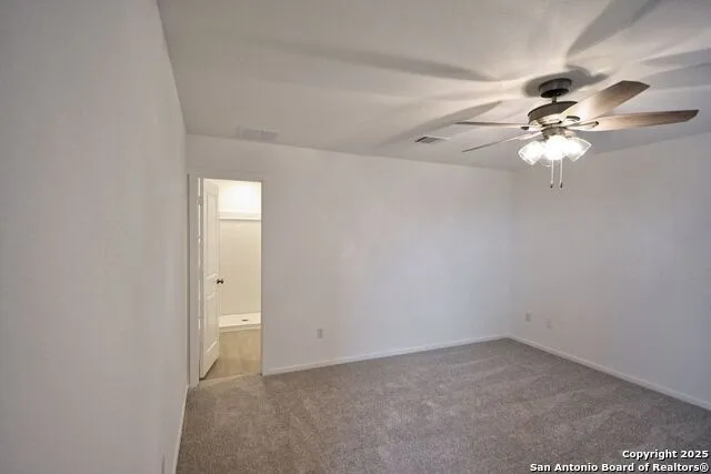 446 PAYTON PL Marion, TX 78124