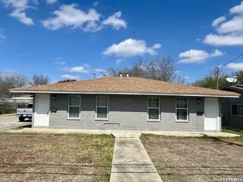 439 LOVERA BLVD