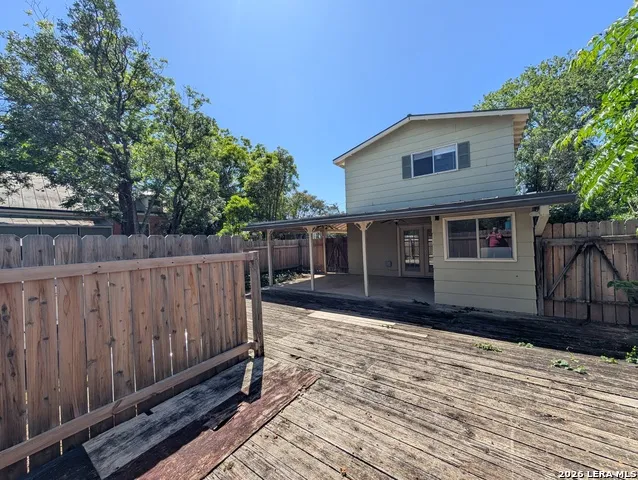 164 S UNION AVE Unit 102 New Braunfels, TX 78130