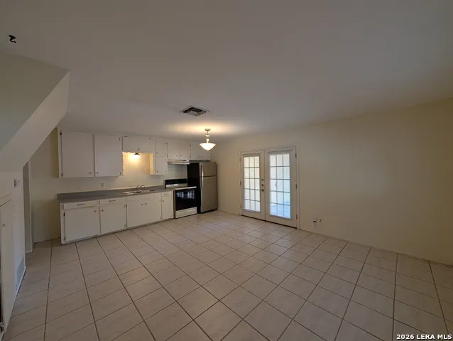 164 S UNION AVE Unit 102 New Braunfels, TX 78130