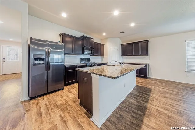 117 Dylan Dr San Marcos, TX 78666