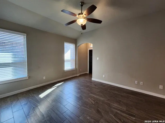 549 CREEKSIDE FRST New Braunfels, TX 78130